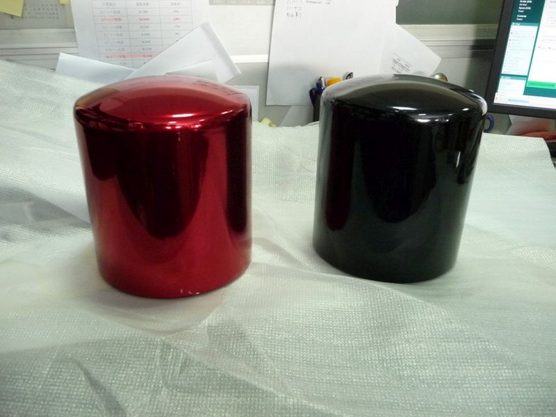 Anodized Tower Speaker can black red